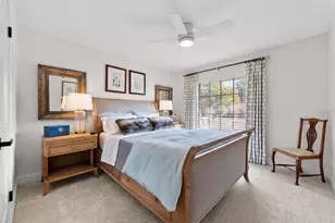 2525 Laurelwood Ln, Valrico, FL 33596 - Photo 19