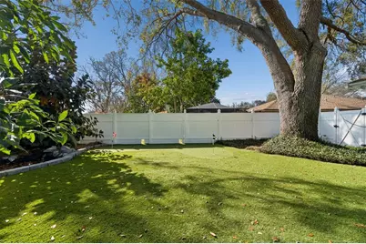 4616 Westford Circle, Tampa, FL 33618 - Photo 59