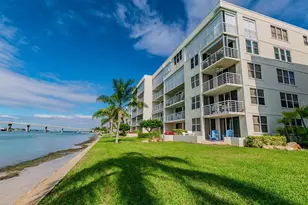 6085 Bahia Del Mar Cir, Saint Petersburg, FL 33715 - Photo 19