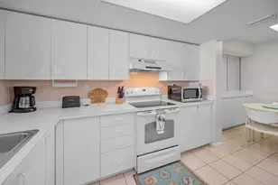 6085 Bahia Del Mar Cir, Saint Petersburg, FL 33715 - Photo 5