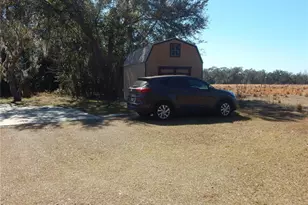 14453 Hudson Ln, Dade City, FL 33525 - Photo 11