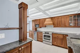 17900 Gulf Blvd, Redington Shores, FL 33708 - Photo 7