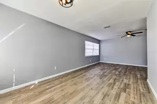 14310 Promontory Point Pl, Tampa, FL 33625 - Photo 15