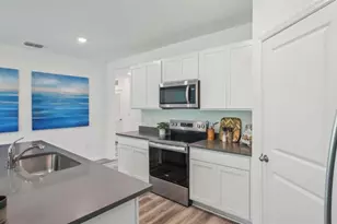 15036 Crosshall Strm Dr, Wimauma, FL 33598 - Photo 13