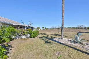 318 Fairside Ct, Sun City Center, FL 33573 - Photo 35