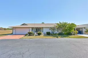 318 Fairside Ct, Sun City Center, FL 33573 - Photo 37