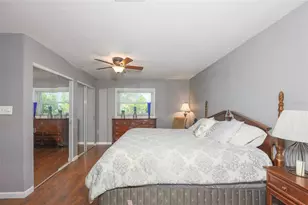 318 Fairside Ct, Sun City Center, FL 33573 - Photo 23