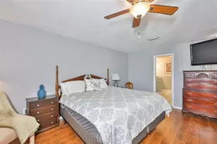 318 Fairside Ct, Sun City Center, FL 33573 - Photo 25