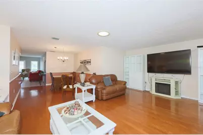 318 Fairside Court, Sun City Center, FL 33573 - Photo 5