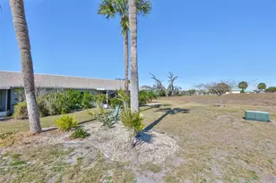 318 Fairside Ct, Sun City Center, FL 33573 - Photo 35