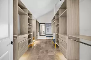 2327 4th Ave N, Saint Petersburg, FL 33713 - Photo 37