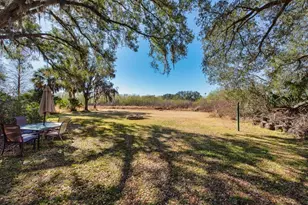 1304 Gangplank Dr, Valrico, FL 33594 - Photo 31