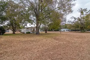 38147 Huff Dr, Zephyrhills, FL 33542 - Photo 27