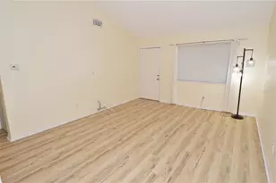 10265 Gandy Blvd N, Saint Petersburg, FL 33702 - Photo 19