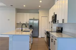 131 Kings Dr, Rotonda West, FL 33947 - Photo 13
