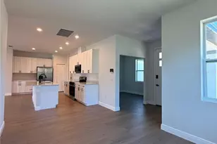 131 Kings Dr, Rotonda West, FL 33947 - Photo 15