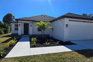 131 Kings Dr, Rotonda West, FL 33947 - Photo 1