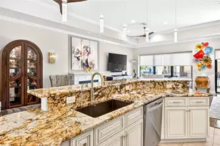 105 Wimbledon Ct, Redington Shores, FL 33708 - Photo 11