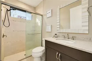 9505 Aqua Ln, Odessa, FL 33556 - Photo 13