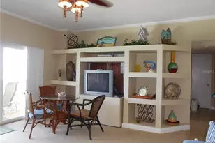 880 Mandalay Ave, Clearwater, FL 33767 - Photo 5