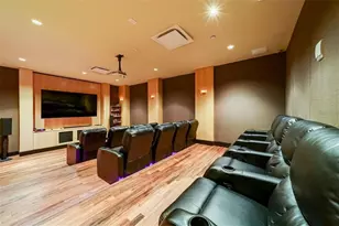 880 Mandalay Ave, Clearwater, FL 33767 - Photo 23