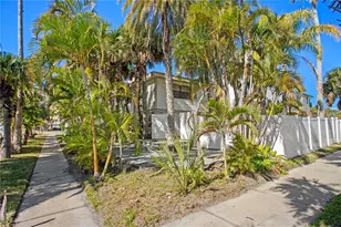 879 Eldorado Ave, Clearwater Beach, FL 33767 - Photo 11