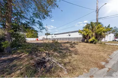 0 42nd St S, Saint Petersburg, FL 33711 - Photo 13