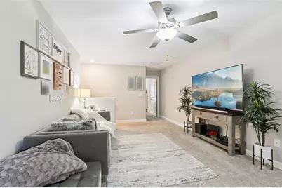 1306 White Fox Run, Lutz, FL 33549 - Photo 17