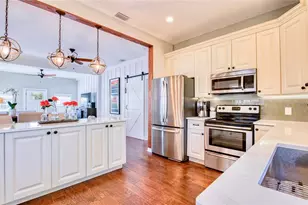 209 35th Ave N, Saint Petersburg, FL 33704 - Photo 5