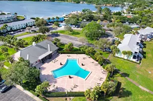 4714 Cobia Dr SE, Saint Petersburg, FL 33705 - Photo 41