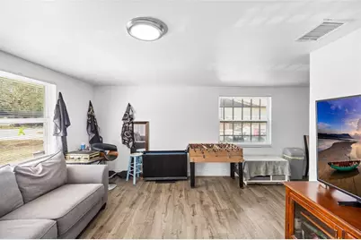 1015-1017 58th Avenue Drive E, Bradenton, FL 34203 - Photo 5