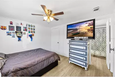 1015-1017 58th Avenue Drive E, Bradenton, FL 34203 - Photo 11