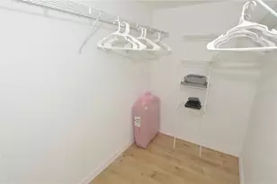 8653 Fancy Finch Dr, Tampa, FL 33614 - Photo 33