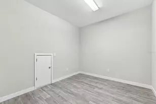 5123 Flag St, Sarasota, FL 34232 - Photo 41