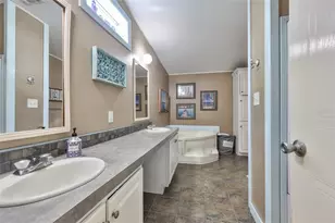 20112 Hobbs Rd, Wimauma, FL 33598 - Photo 79