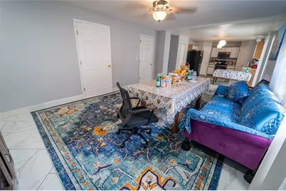 10529 Maronda Drive, Riverview, FL 33578 - Photo 9