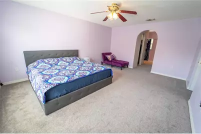 10529 Maronda Drive, Riverview, FL 33578 - Photo 17