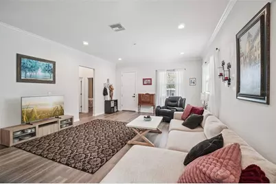 154 E Spruce Street, Tarpon Springs, FL 34689 - Photo 7