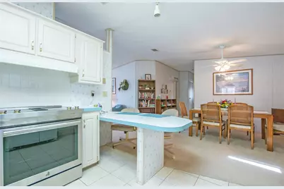 428 Pelican Drive S, Oldsmar, FL 34677 - Photo 19