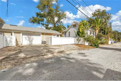 546 26th Avenue N, Saint Petersburg, FL 33704 - Photo 65