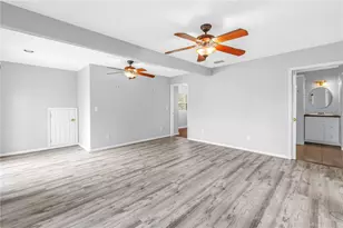 546 26th Ave N, Saint Petersburg, FL 33704 - Photo 57