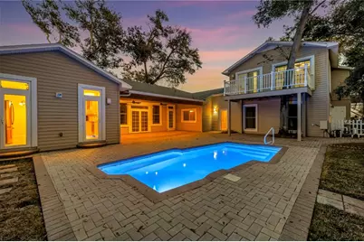 546 26th Avenue N, Saint Petersburg, FL 33704 - Photo 3