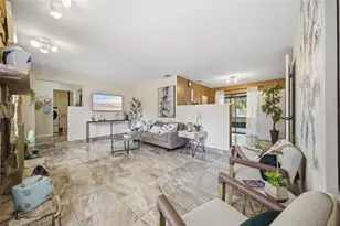 314 E 137th Ave, Tampa, FL 33613 - Photo 11