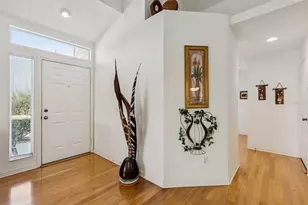 1745 Heron Cove Dr, Lutz, FL 33549 - Photo 9