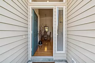 1745 Heron Cove Dr, Lutz, FL 33549 - Photo 7