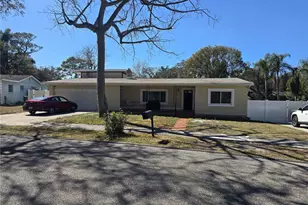 9306 Forest Hills Dr, Tampa, FL 33612 - Photo 1