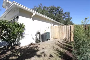 1414 Norwick Dr, Lutz, FL 33559 - Photo 39