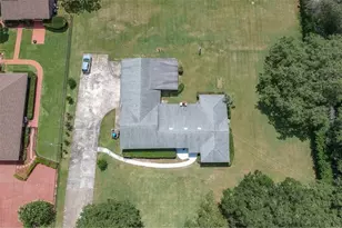 1700 S Miller Rd, Valrico, FL 33594 - Photo 3