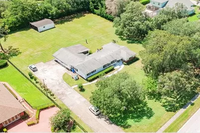 1700 S Miller Road, Valrico, FL 33594 - Photo 1