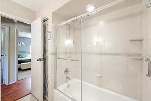 2913 Dolphin Dr, Miramar, FL 33025 - Photo 31